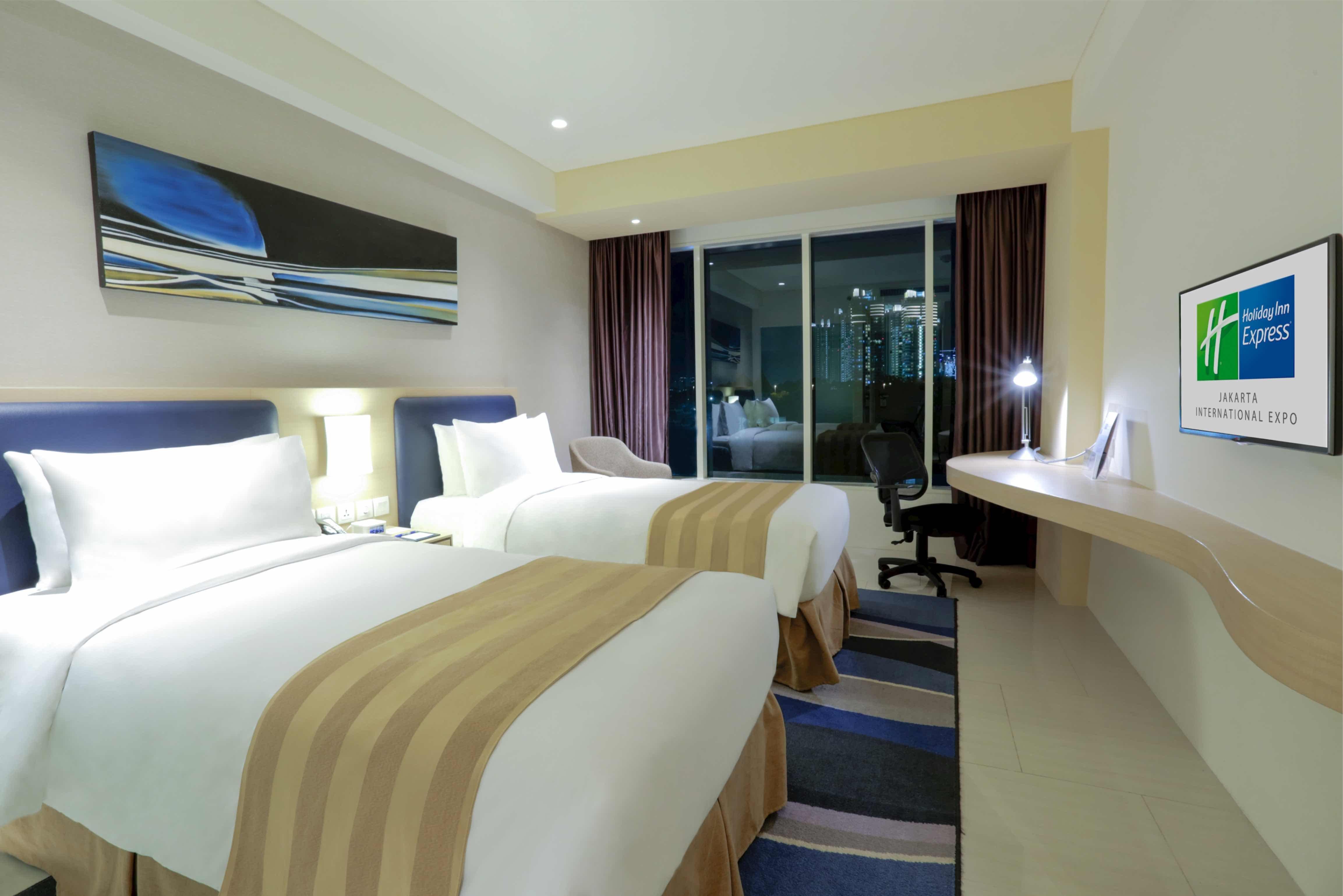 Holiday Inn Express Jakarta International Expo By Ihg Exteriér fotografie