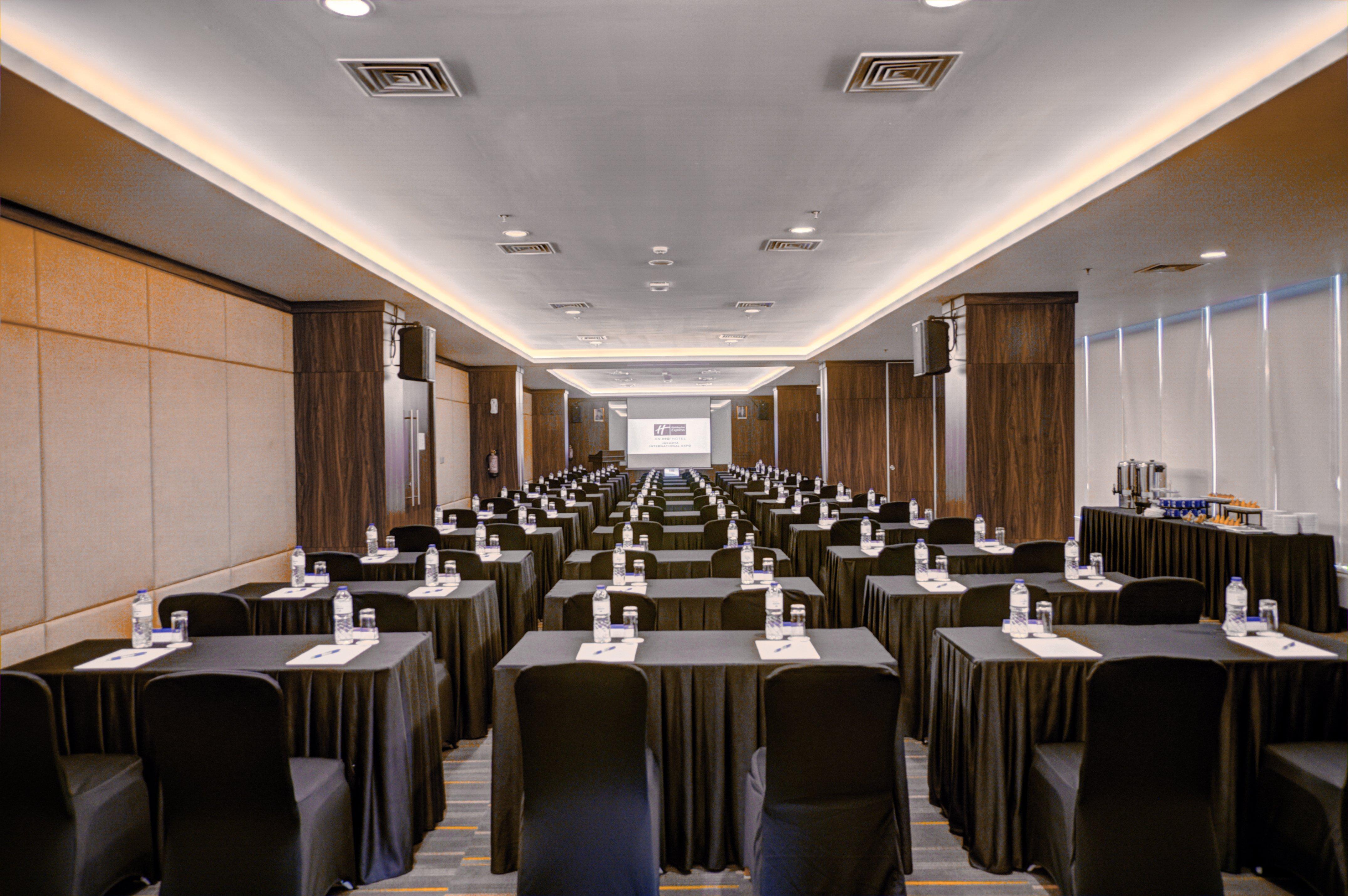 Holiday Inn Express Jakarta International Expo By Ihg Exteriér fotografie