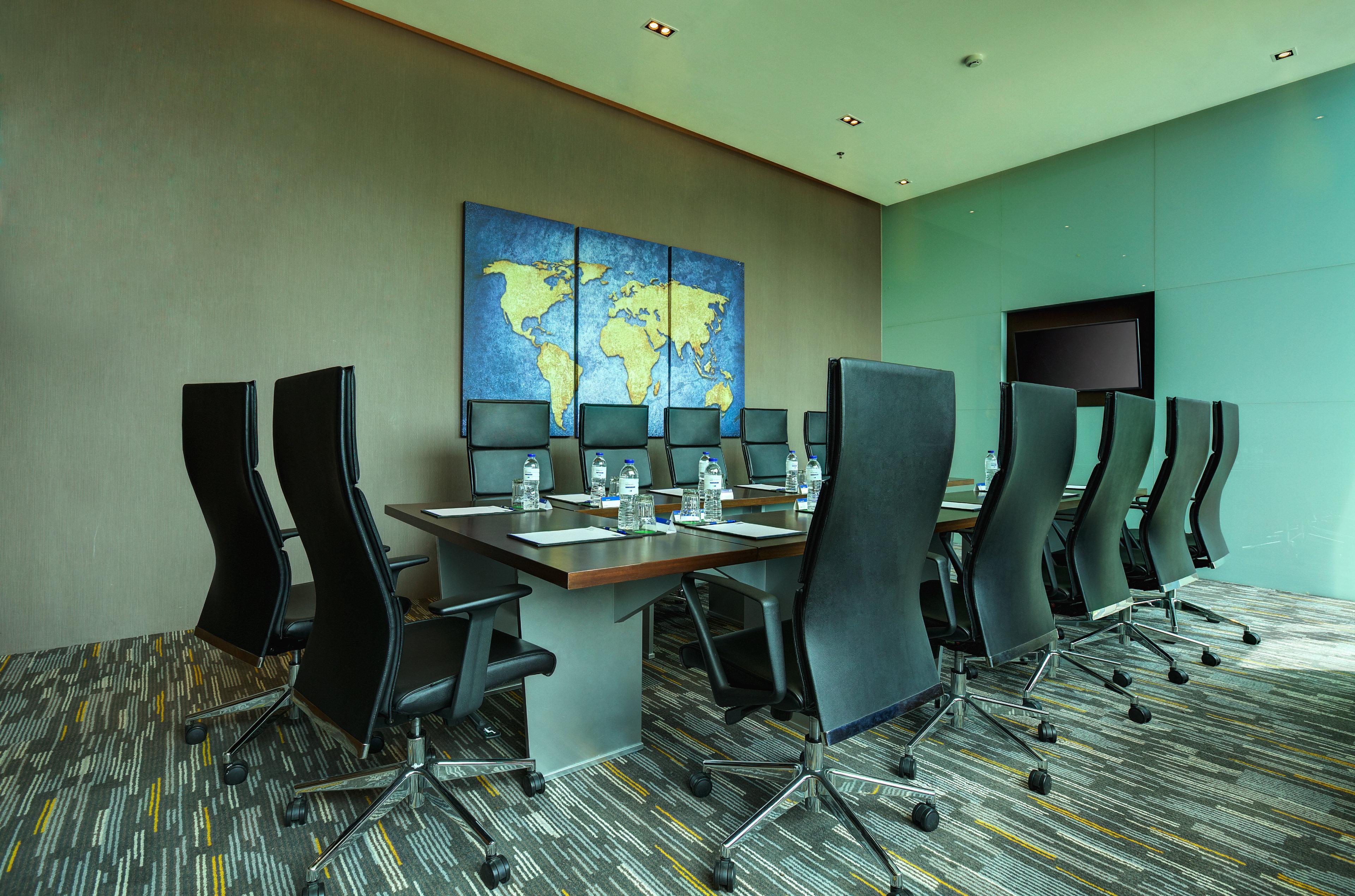 Holiday Inn Express Jakarta International Expo By Ihg Exteriér fotografie