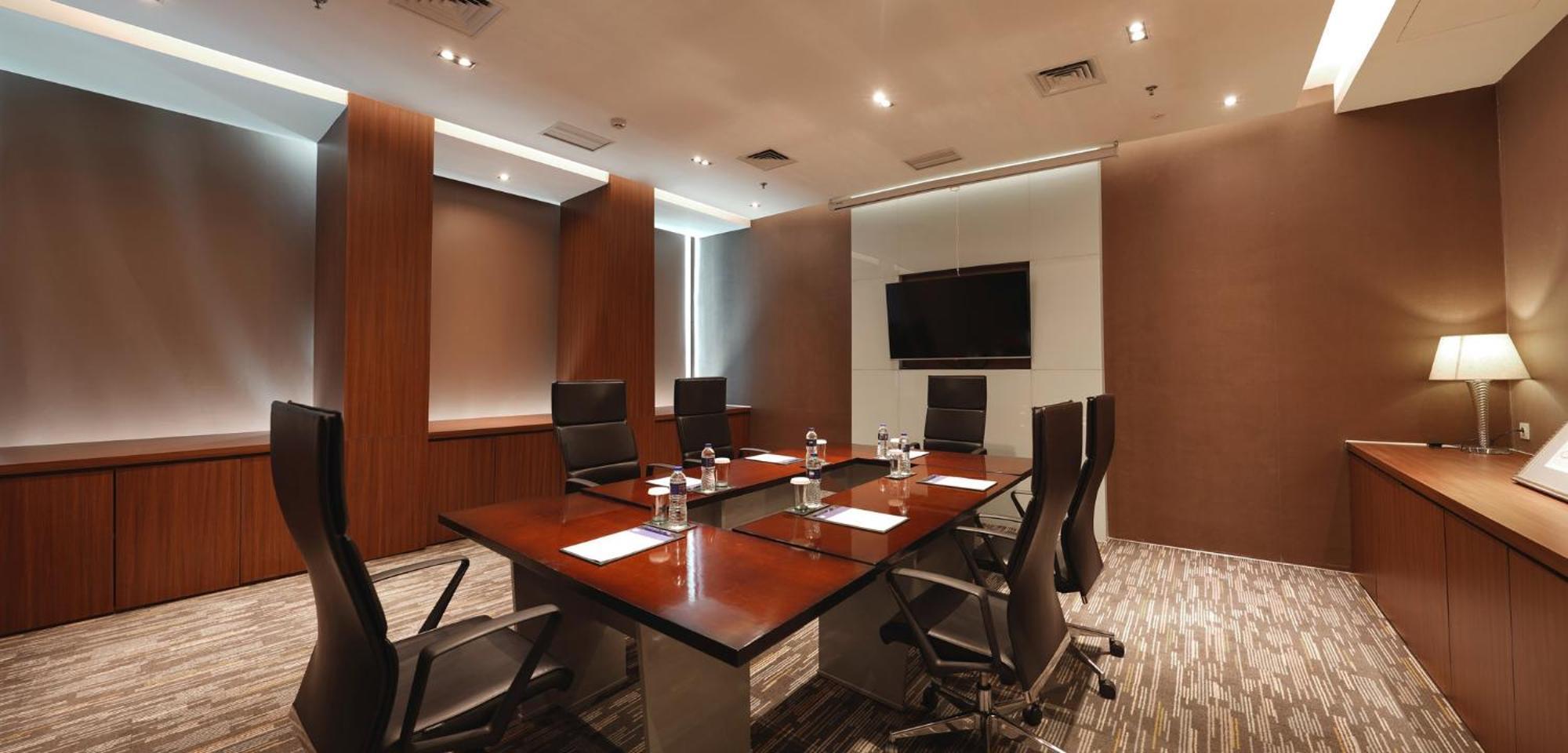 Holiday Inn Express Jakarta International Expo By Ihg Exteriér fotografie